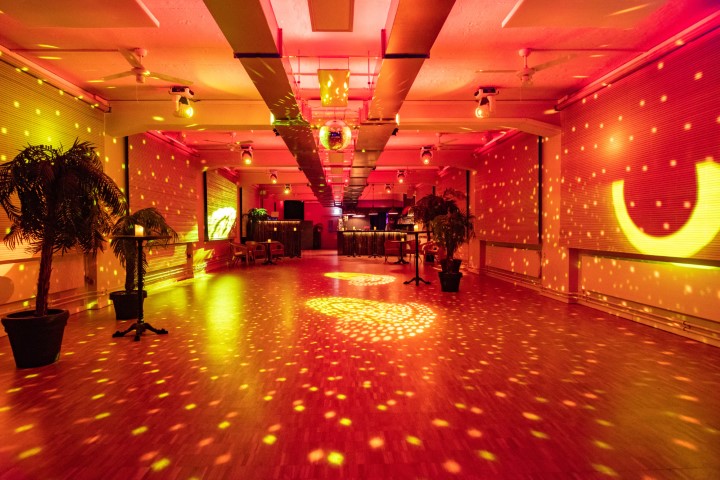 ENCANTO-Fiesta "Salsa und Bachata" mit Taxidancer